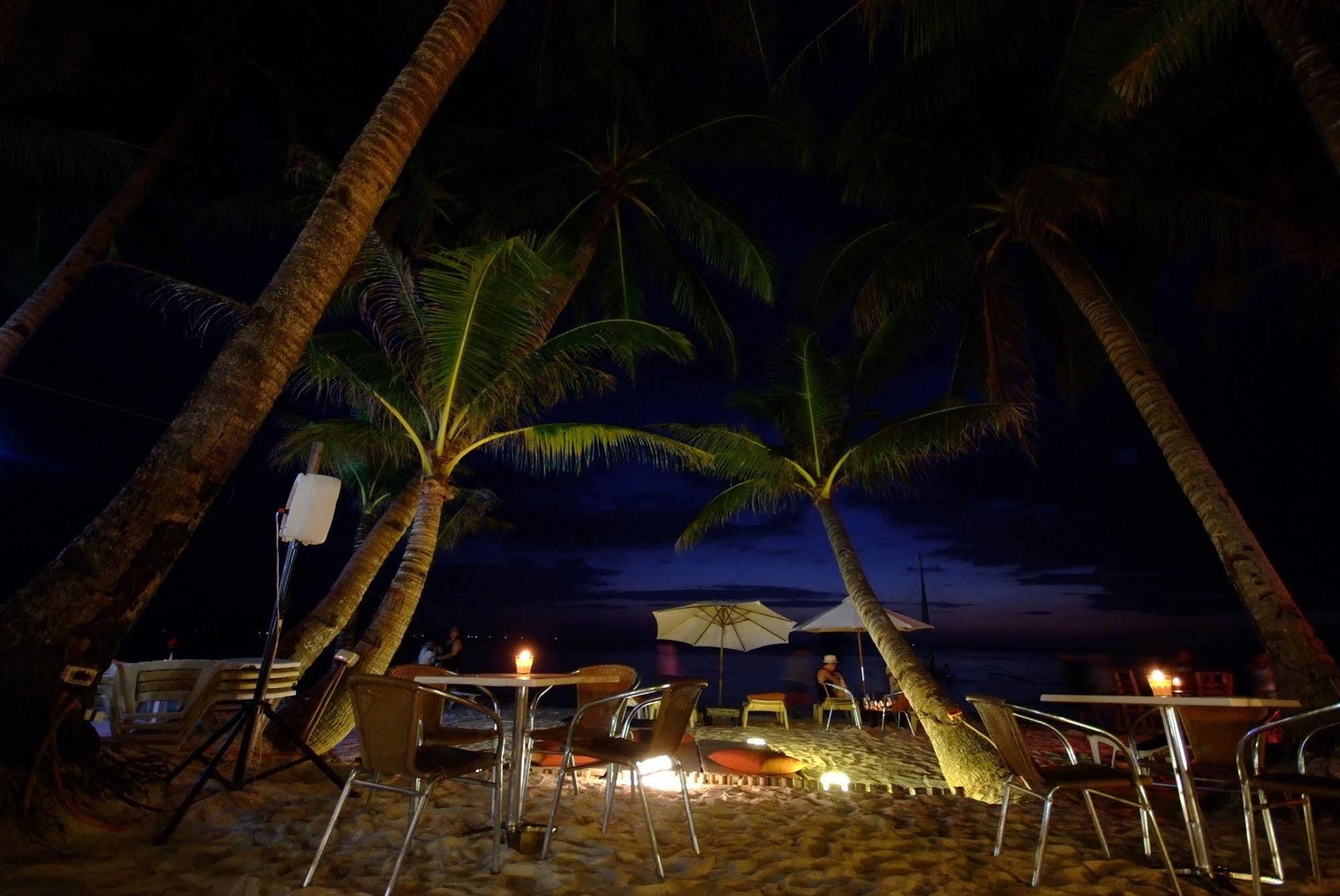 White Beach De Boracay Balabag  Extérieur photo